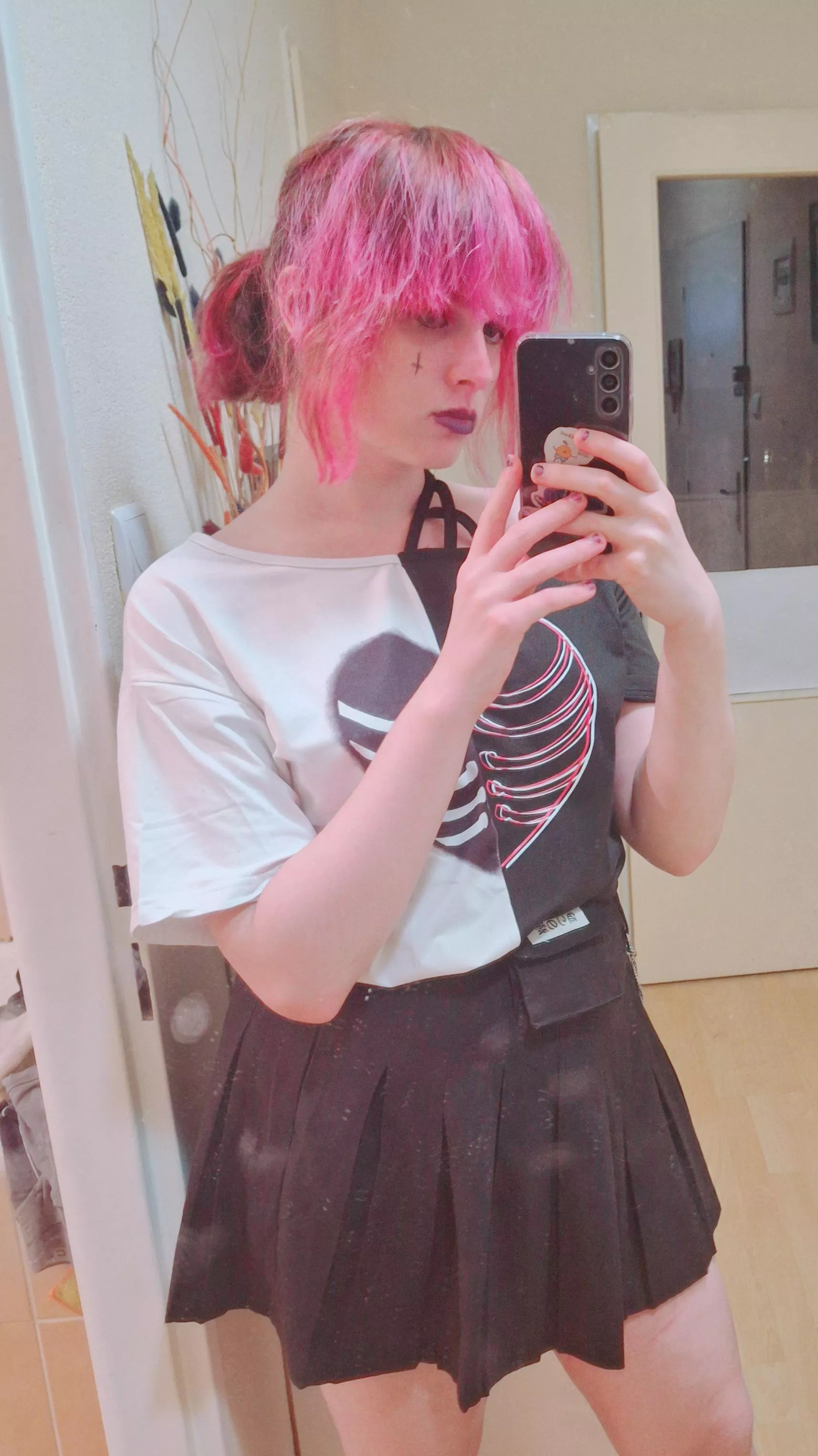 I feel so cute in this top hehe :3