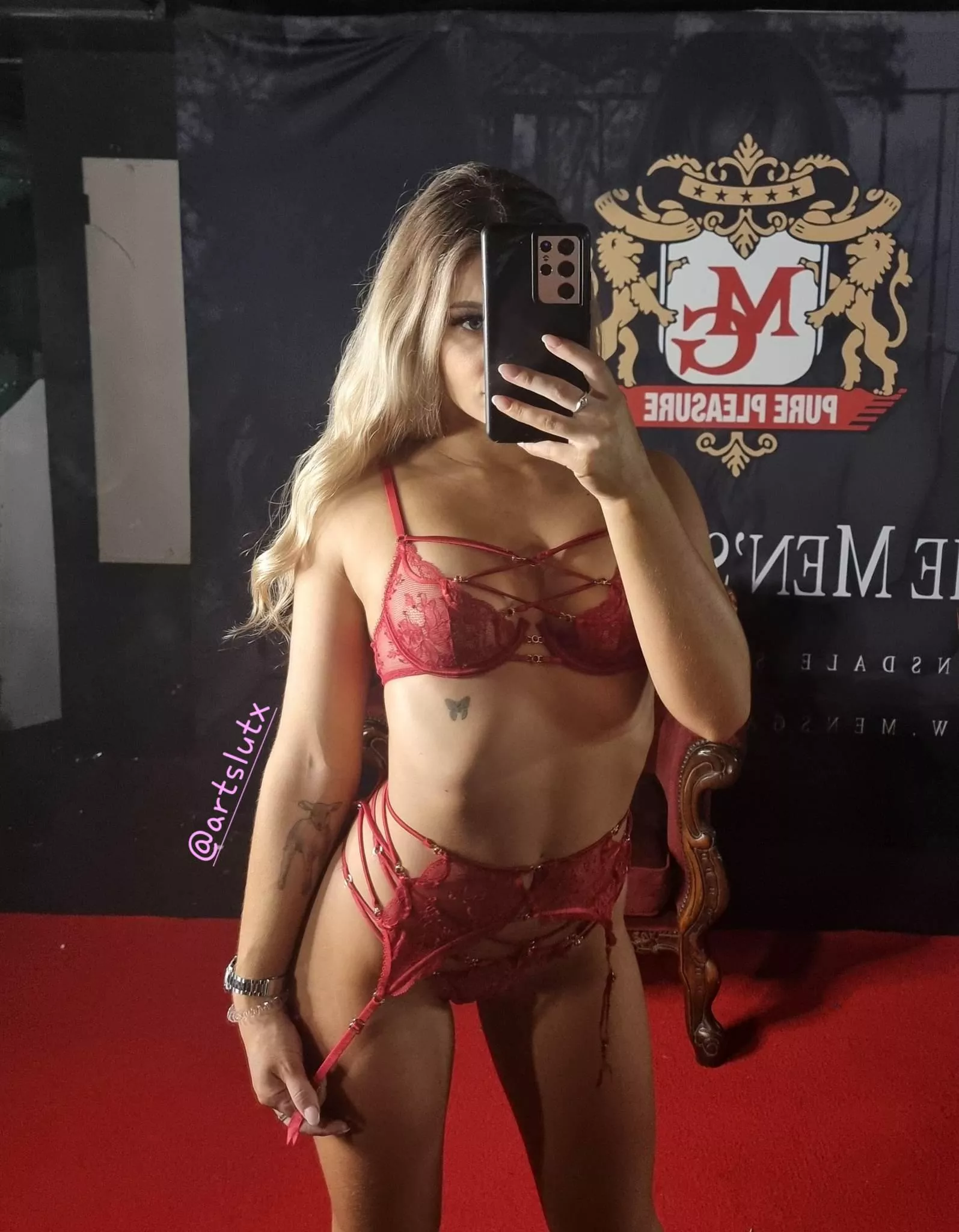 I have a lingerie addiction! HELP!