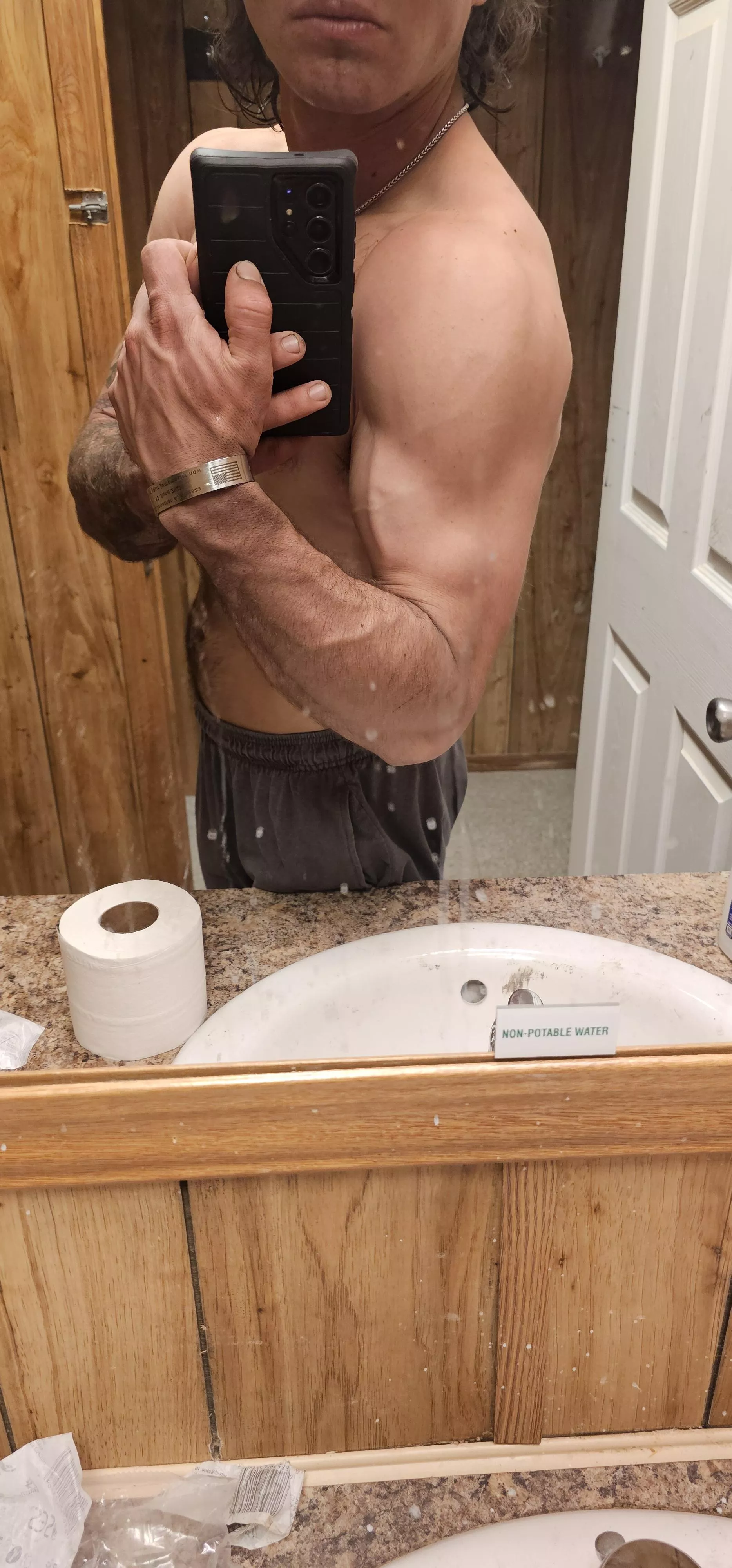 I hope my bluecollar forearms are acceptable