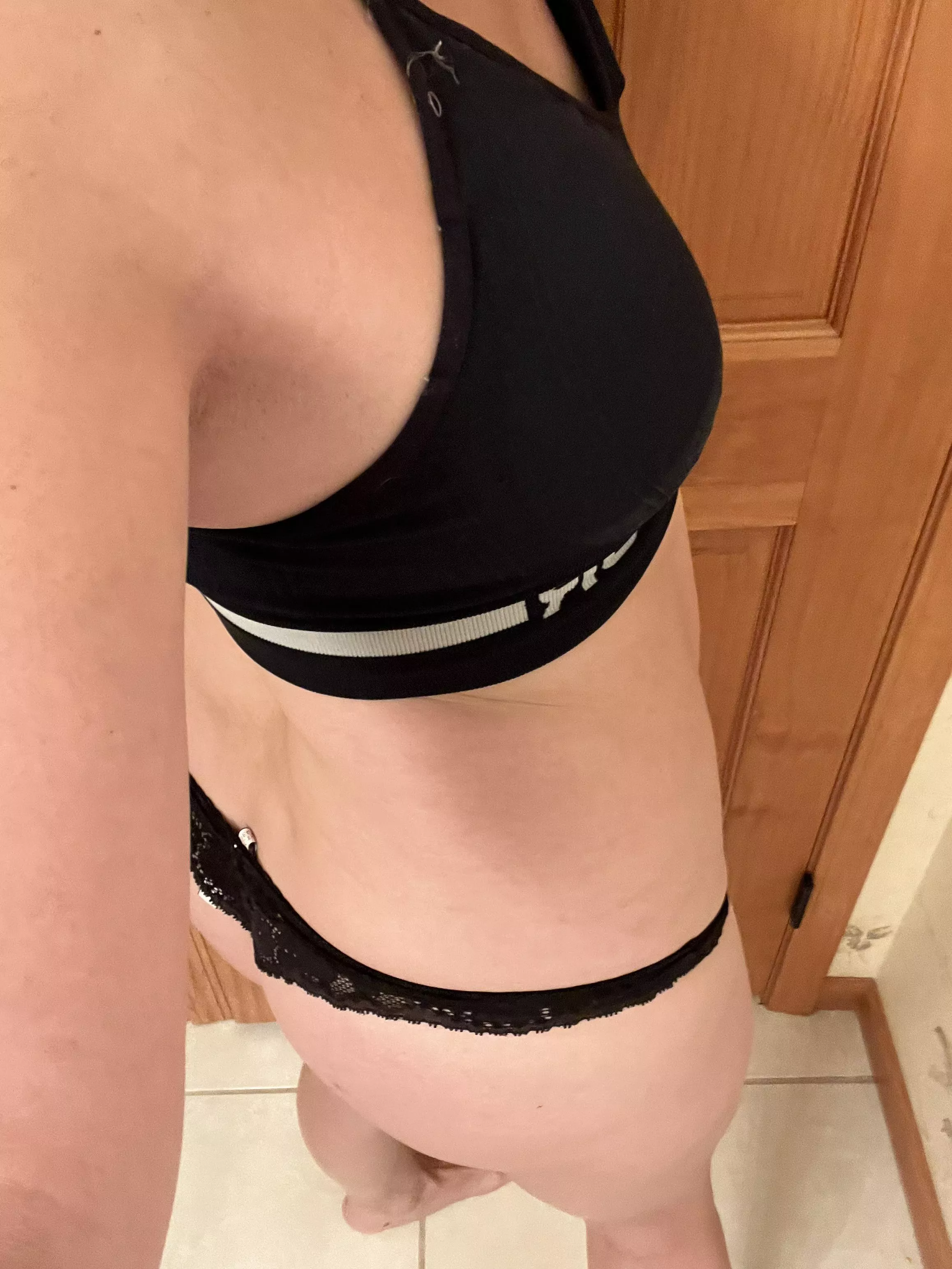 I like working out in all black