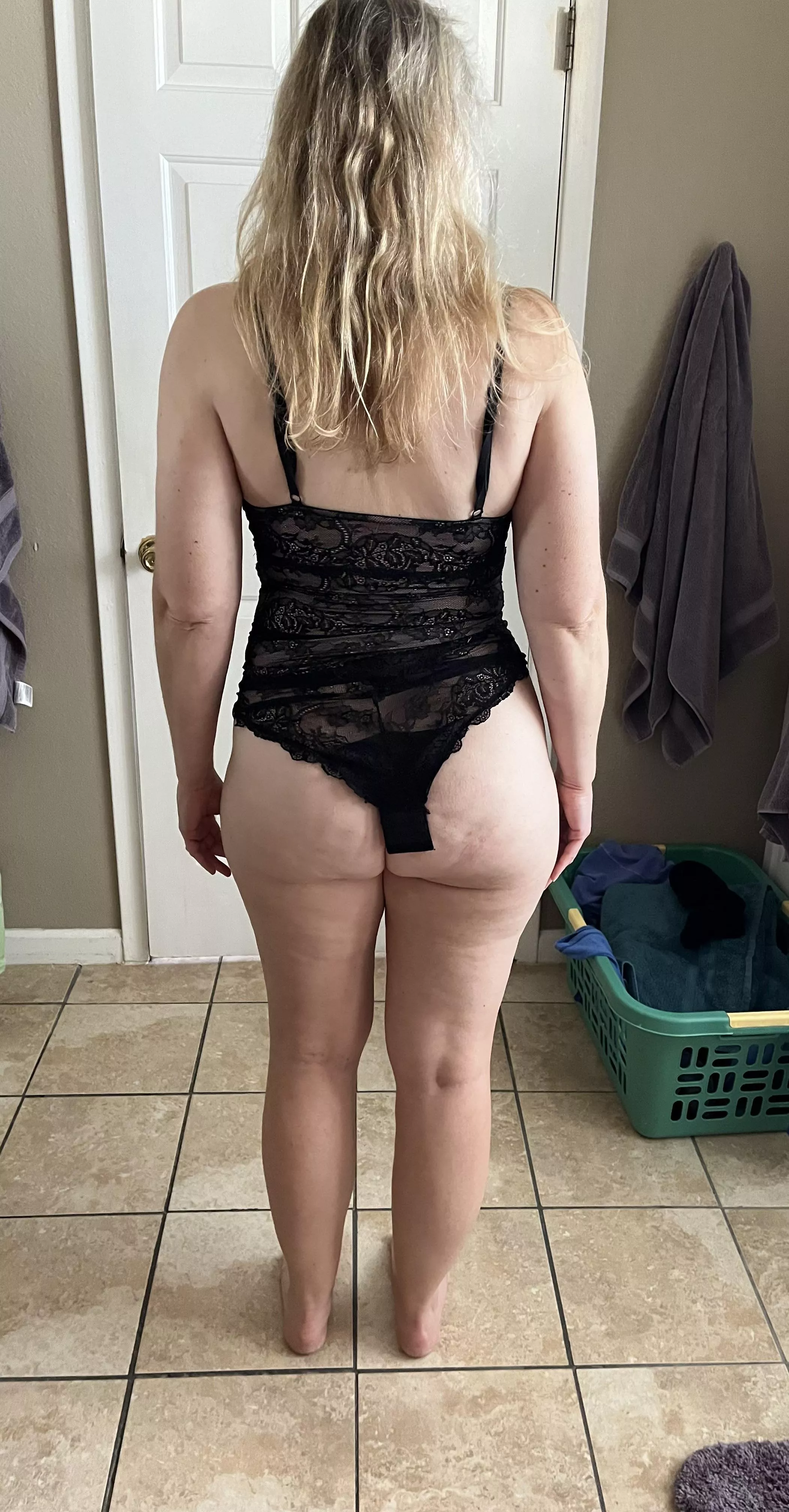 I woke up double-extra-frisky this morning and started the day off RIGHT…I sincerely hope you did, too ;)