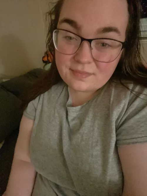 Im sitting with a dildo in my pussy, would be a great time to hangout with me~