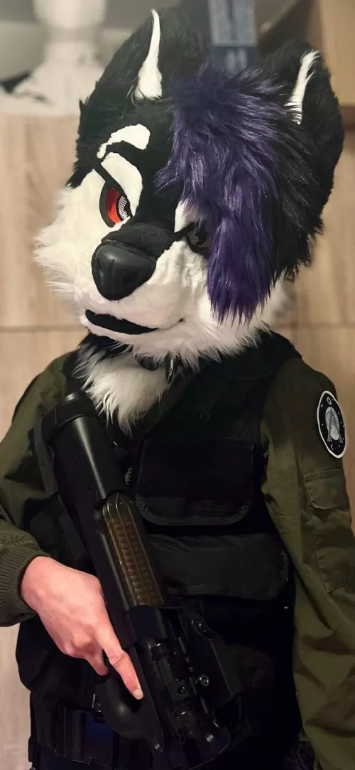 Imagine if there would've been an actual race of Anthros in Stargate SG-1/SGA or any other classic SciFi show from back in the day... Welp, I guess I must be the 'race' then!