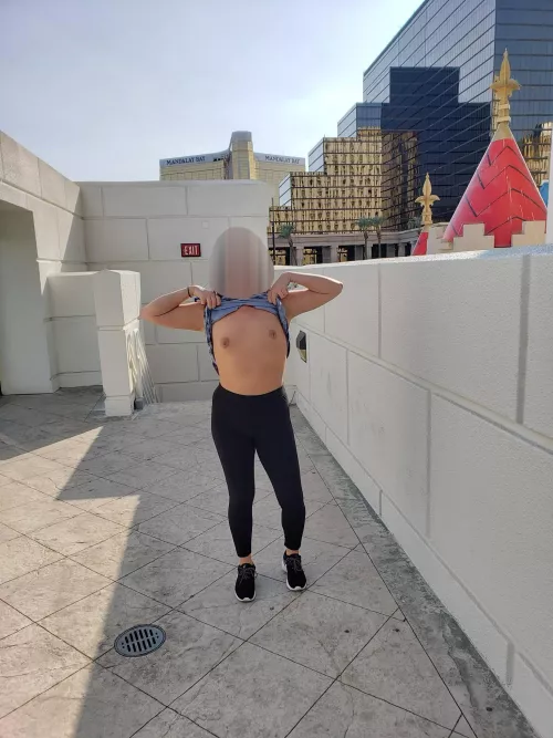 Las Vegas strip flashing 🥰