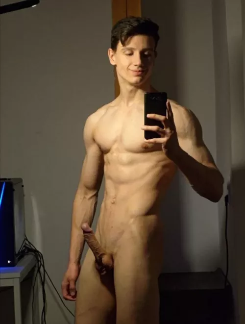 My cock is ready for takeoff 👨‍🚀🚀