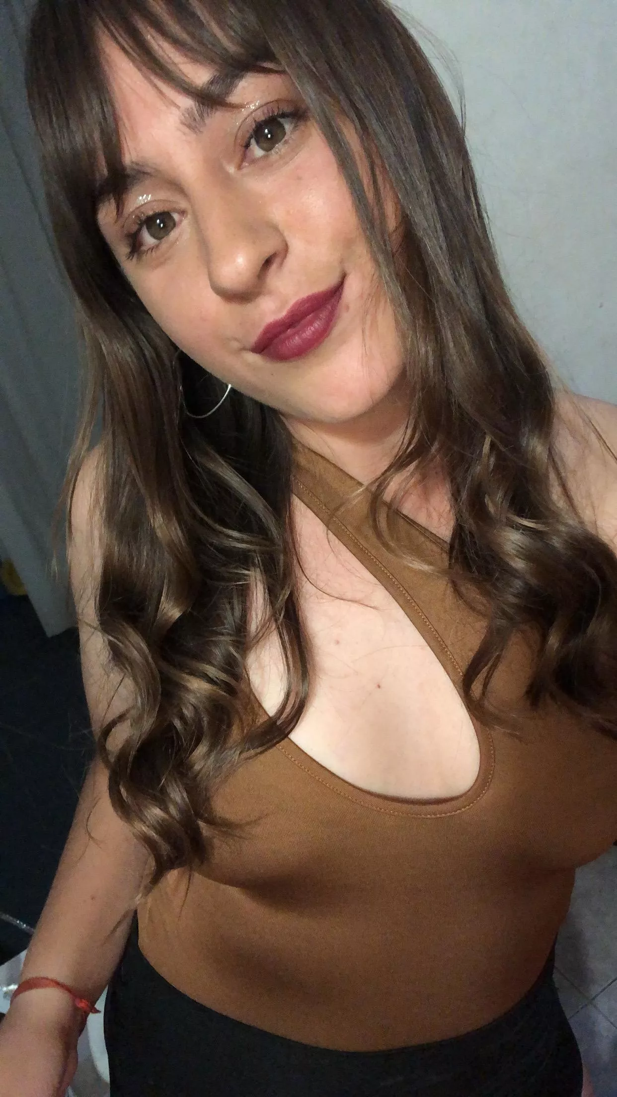 my shirt has a big neckline