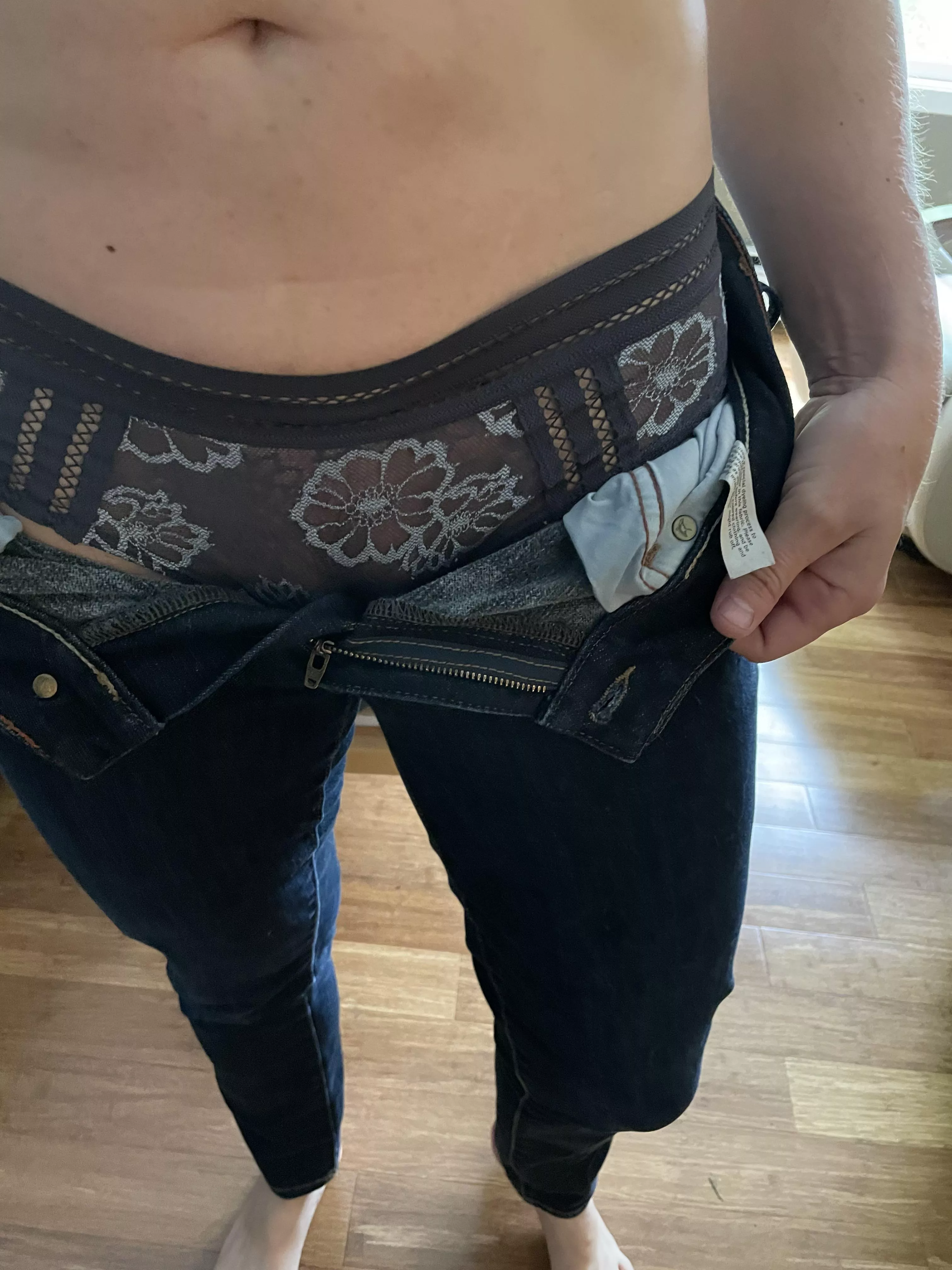 Need a snack… maybe a meal?? ▪️ cum try me out 🤭😏 41F Alaska