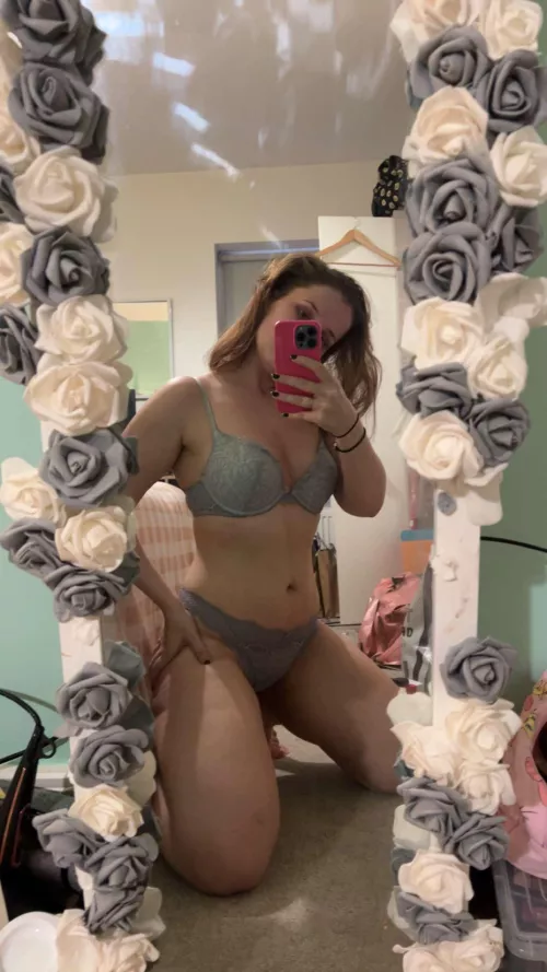 New here, hello all 😜