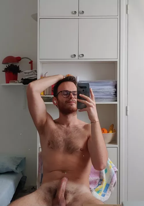 New house, old me :) still your favourite Italian otter? I missed posting here 😌