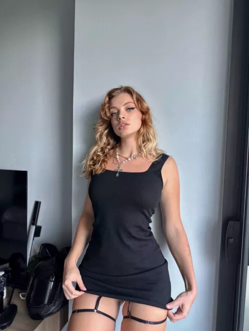 Party dress for 2night. What do we think? Approving?