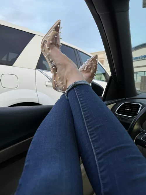 Sunday vibes call for teasing