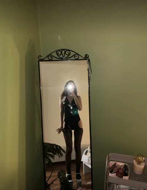 Thoughts about this outfit?