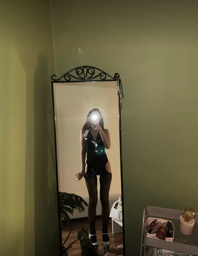 Thoughts about this outfit?