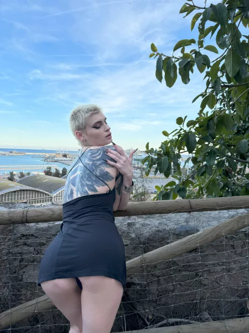 What's your first thought looking at me in this photo?