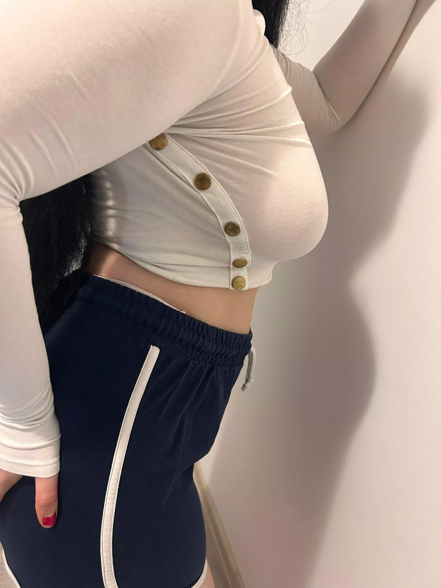 With a bra or without it?