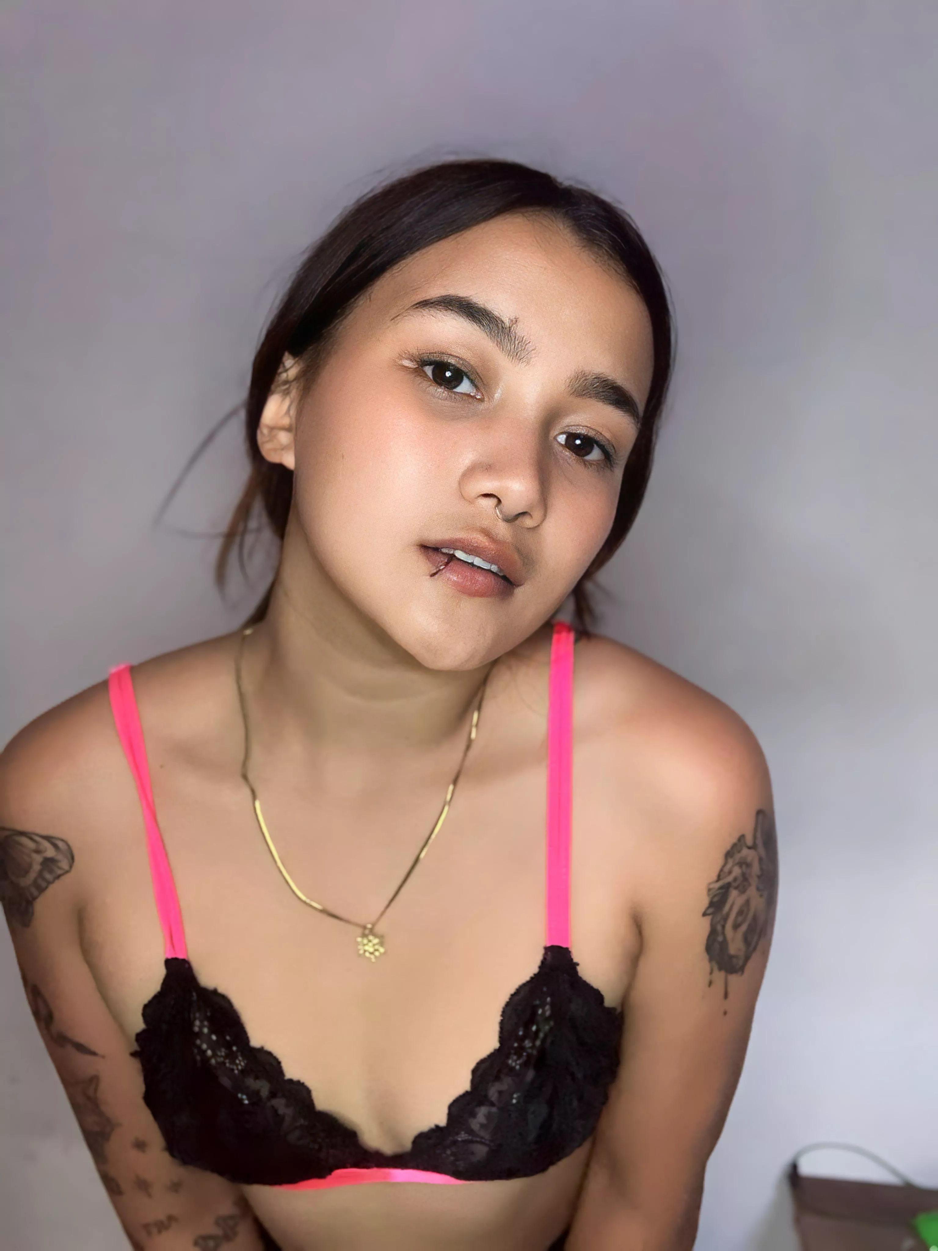 Would u help me take this off &lt;3