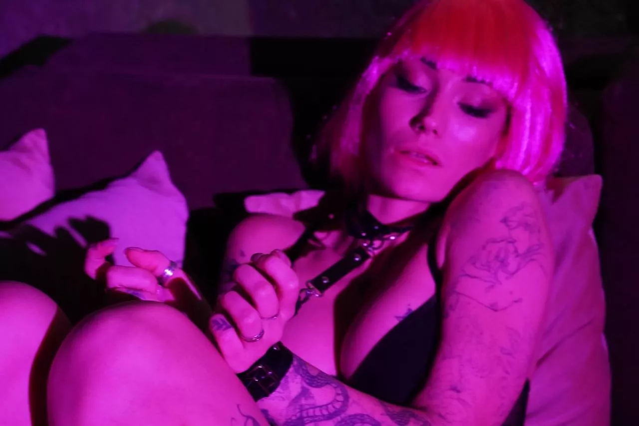 Would you like to tied me up ?