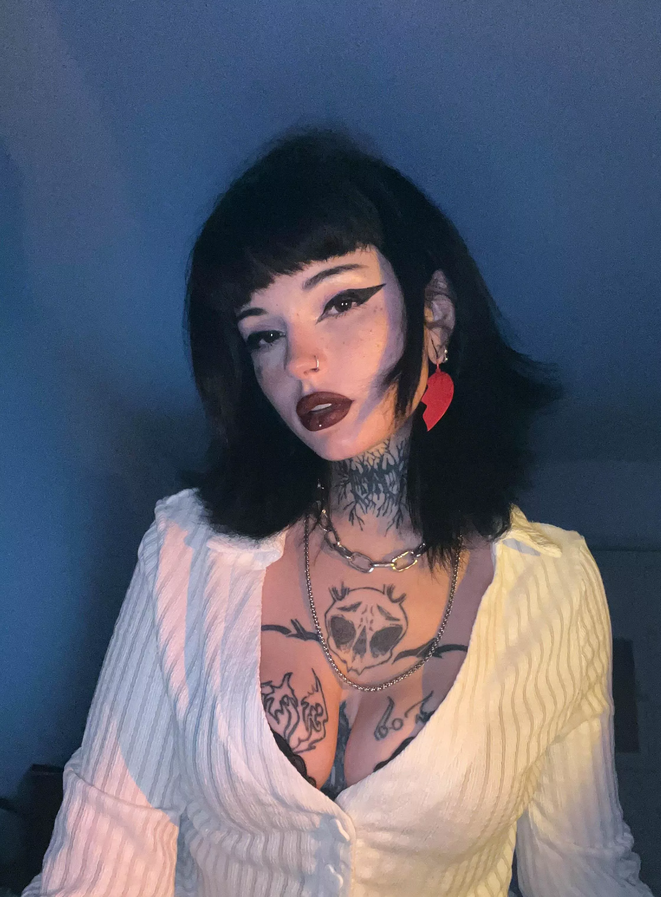 19 and ready to settle down...maybe