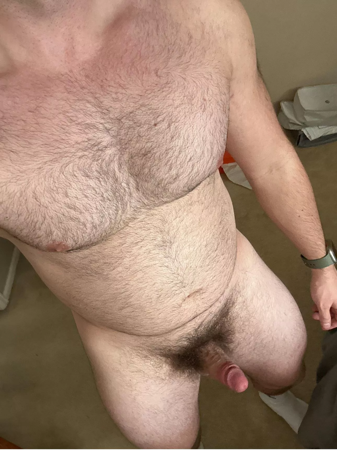 [30] Happy Monday! Anyone else ready to “work” from home? Dm me