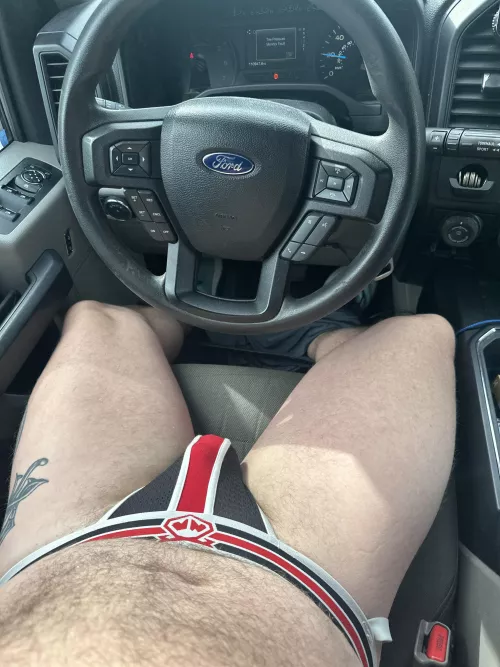 A nice Sunday afternoon drive. Soaking up to South Florida sun. #NastyPig #TruckStopJock