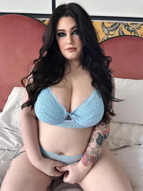 Can we all just agree that blue really suits me?