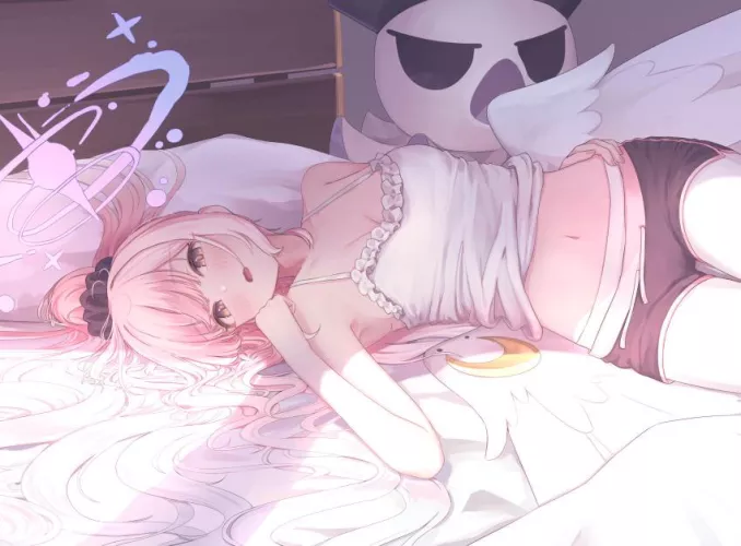 Cute and sexy angel waifu