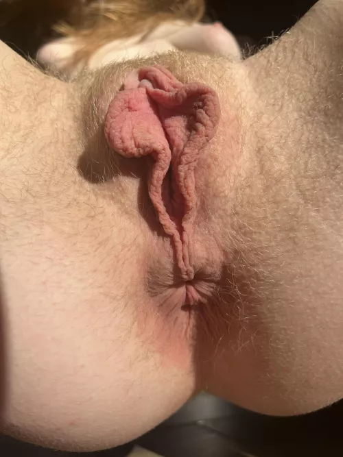 Don't think too much, just eat me out 🥰