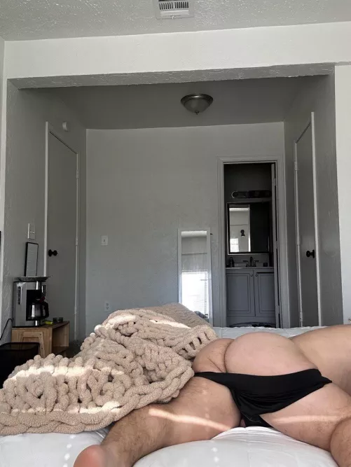 Ever tried a 4 foot guy 🤭