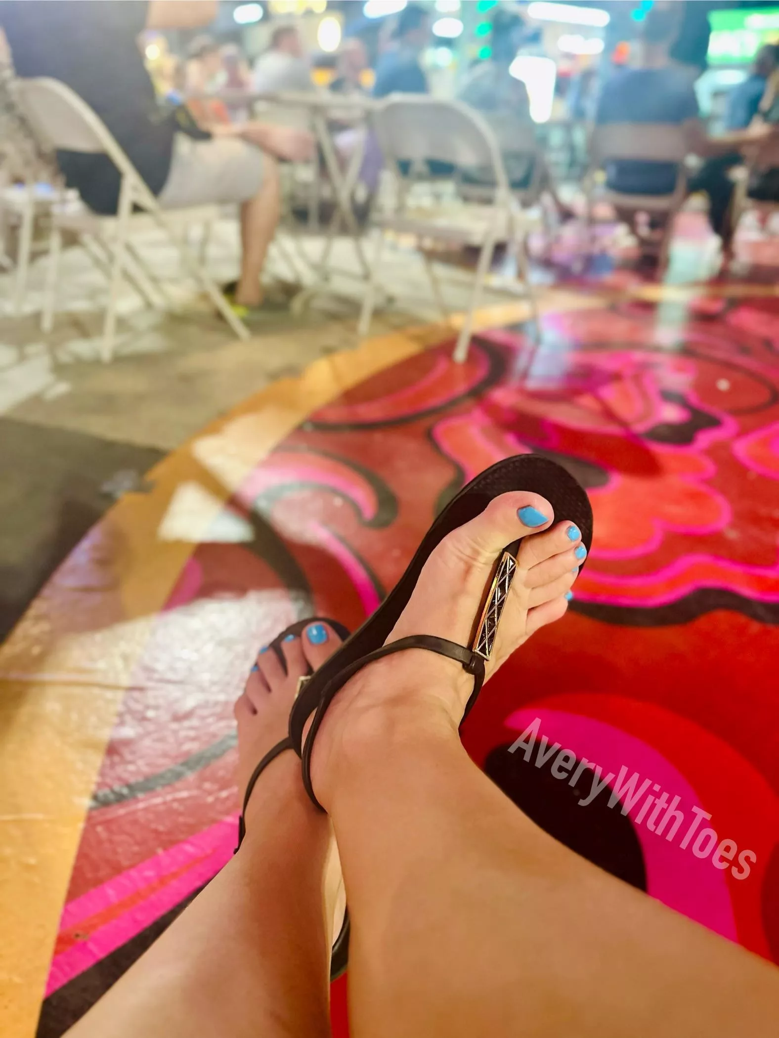 Everyone is facing the wrong direction…