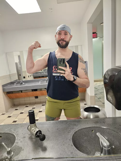 Happy Monday stud. You're gonna have an amazing week. I can feel it.