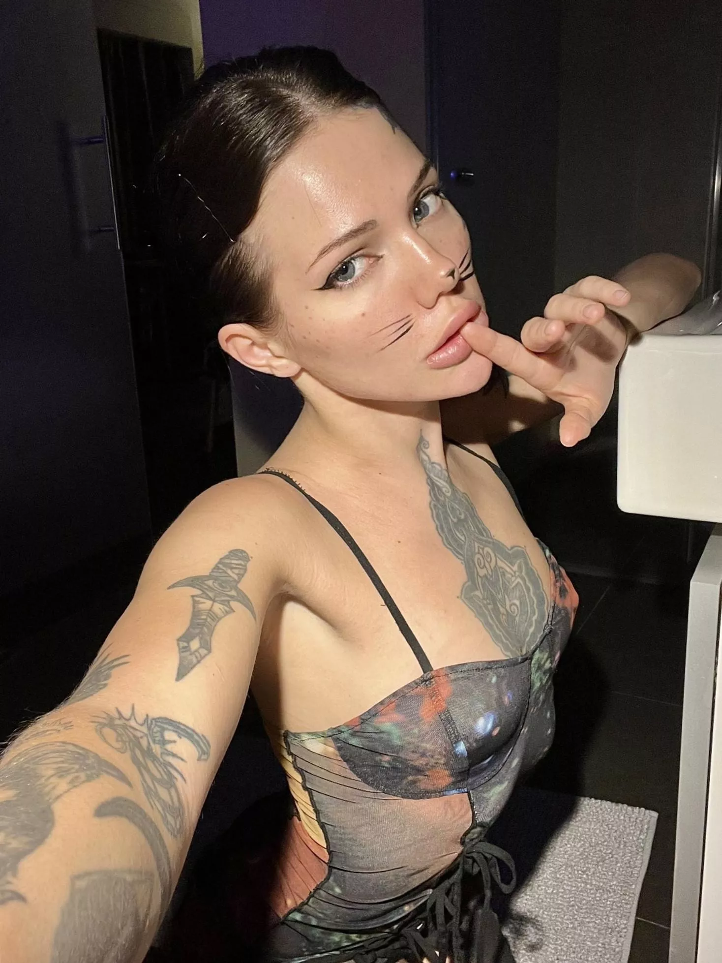 I know you have a sausage, stop hiding it