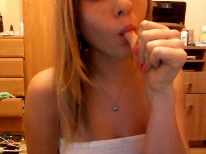 I like looking at Naked People