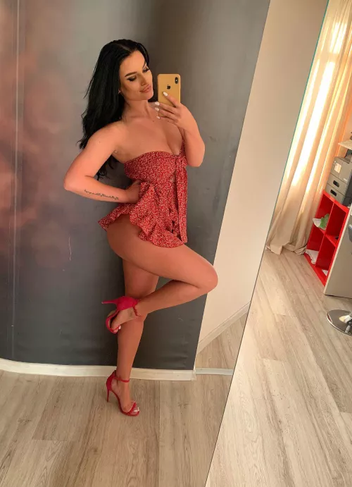 I wanna have fun today ONLINE NOW [https://www.myfreecams.com/#Alliana_Joy]