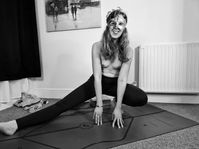 Improving my lower body flexibility and combating stress.