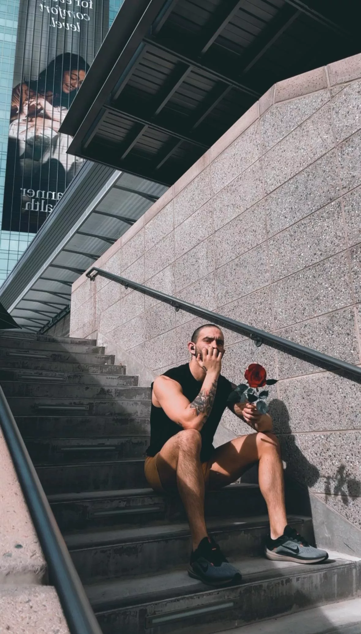 I’ve never been bought flowers. So I’m buying myself a rose everyday until Valentine’s Day. I’m on day 9 I’ve never been bought flowers. So I’m buying myself a rose everyday until Valentine’s Day. I’m on day 9