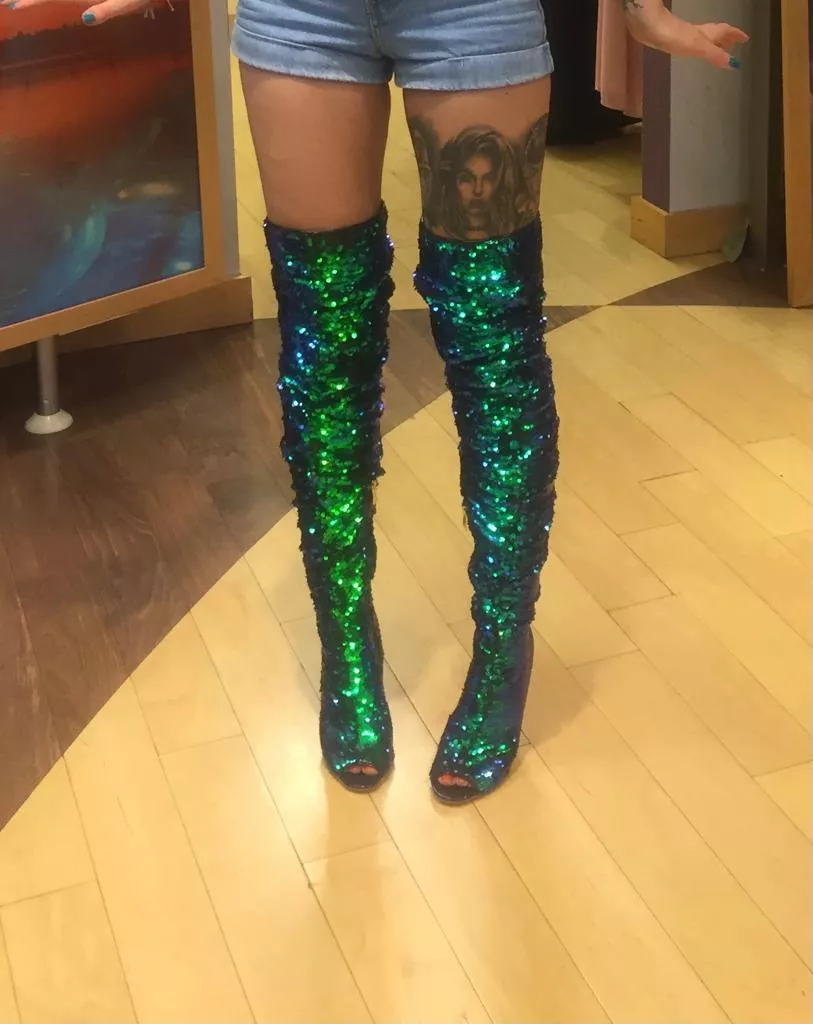 Leave a little sparkle wherever you go.