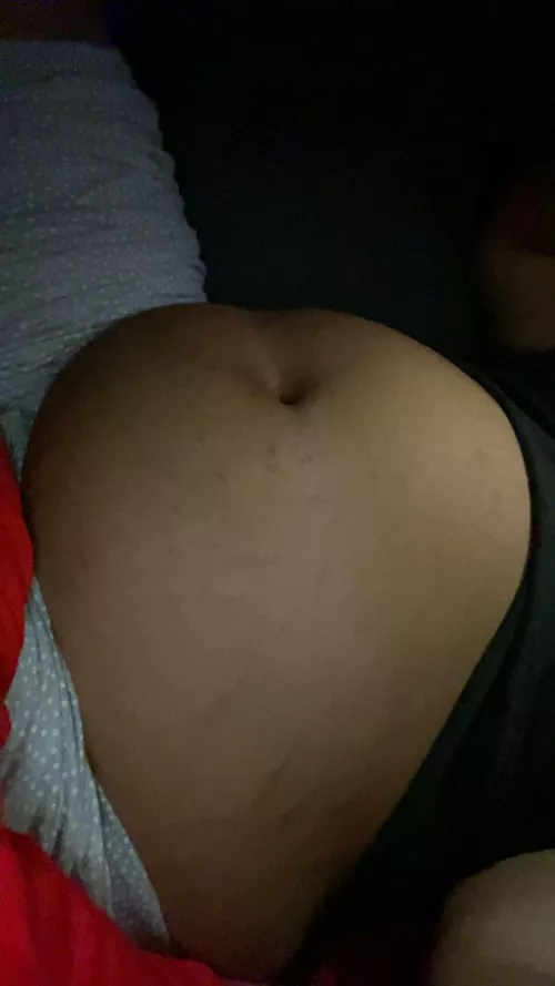 look at how fat this piggy is getting😍