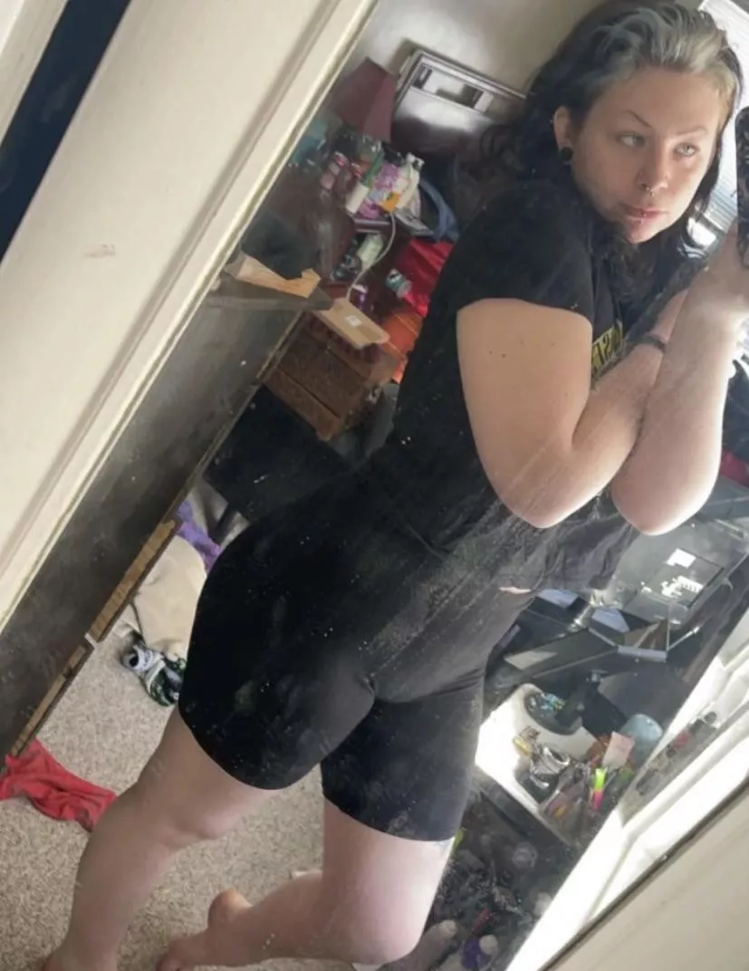 Looking for a boyfriend to add into my cuckold relationship. We’re M22 F20