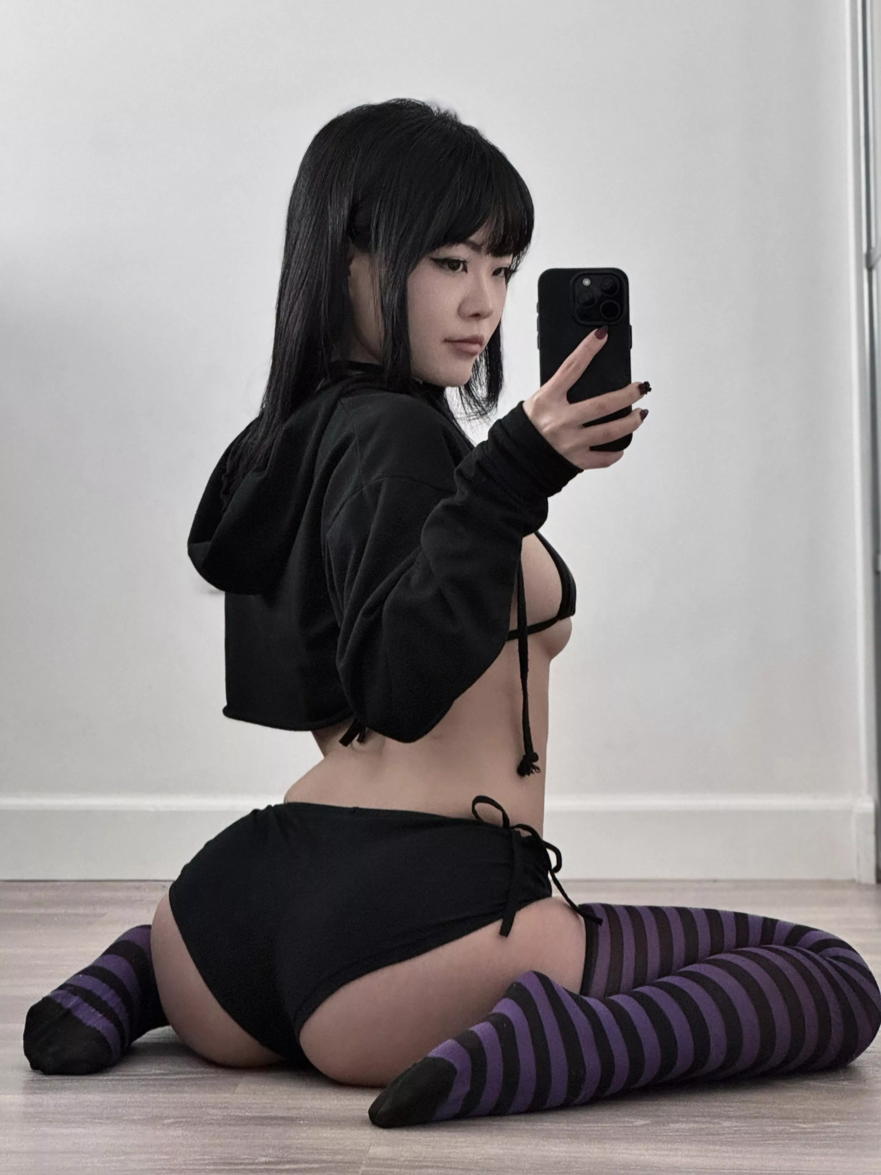 mind if I sit here? :3