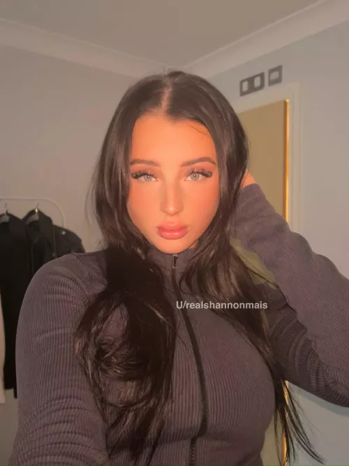 Shannon mais (@realshannonmais)