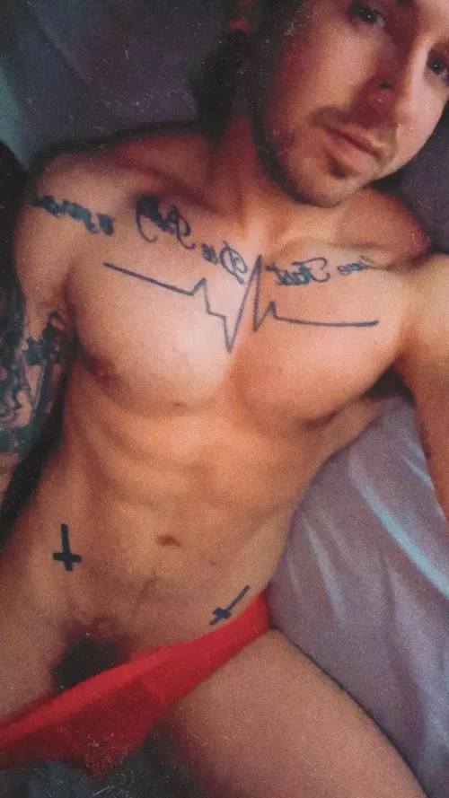 Something to start your day off right 🖤