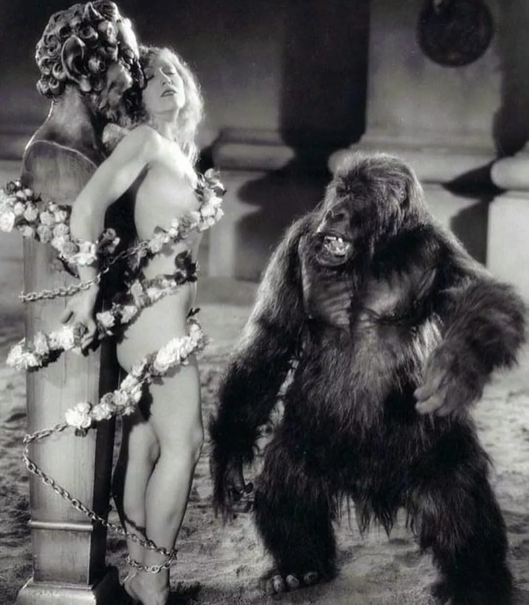 vintage monkey fun ( pre code?)