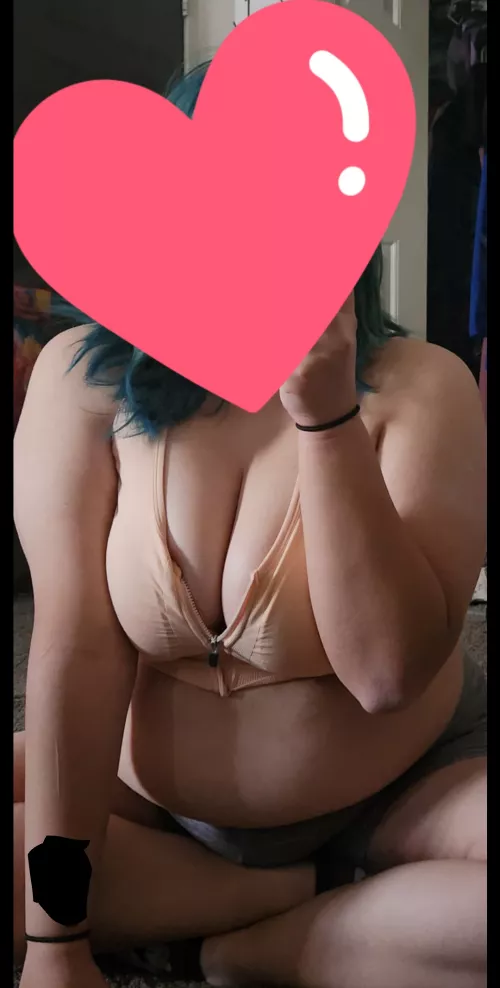 Wanna get fucked🫠🫠