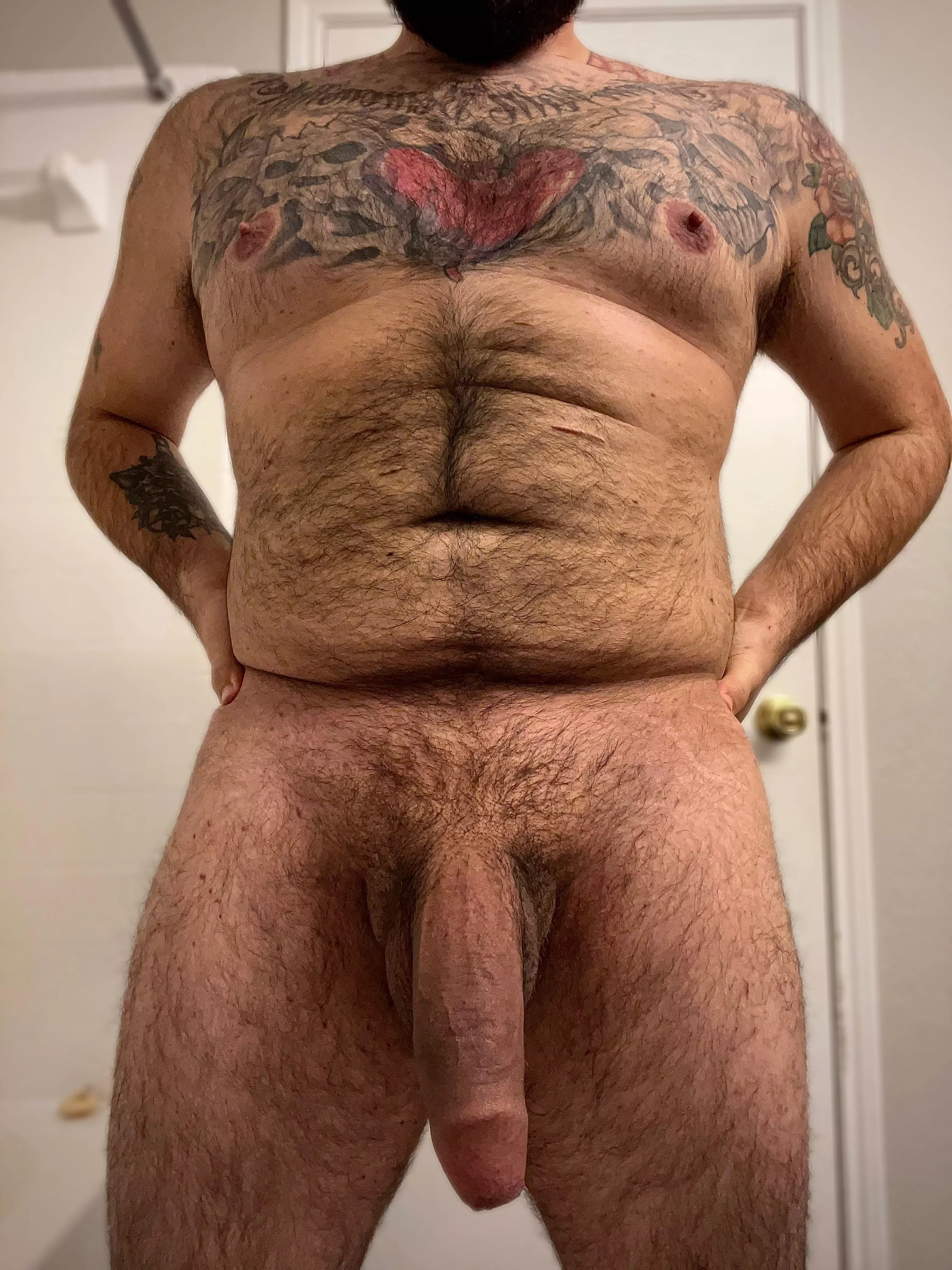 Where do your eyes look to first? 😏👀