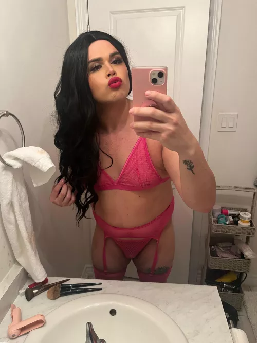 Who wants to be my Valentine? 🩷