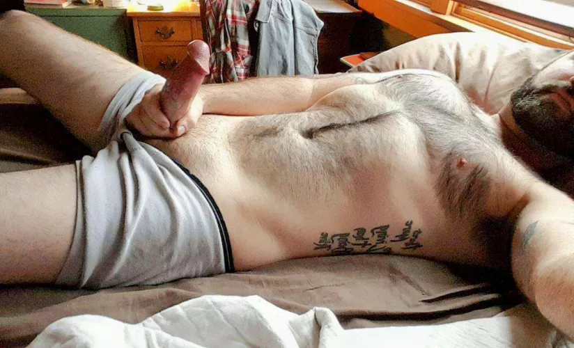 Who wants to run their hands through my hair while I moan for you? (36)