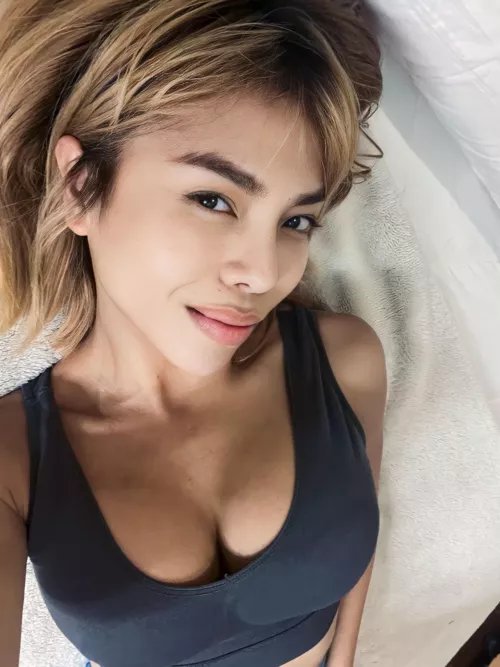 Would you want me as your little sextoy or your gf? 🥰