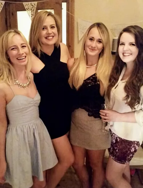 4 cute Brits 🇬🇧