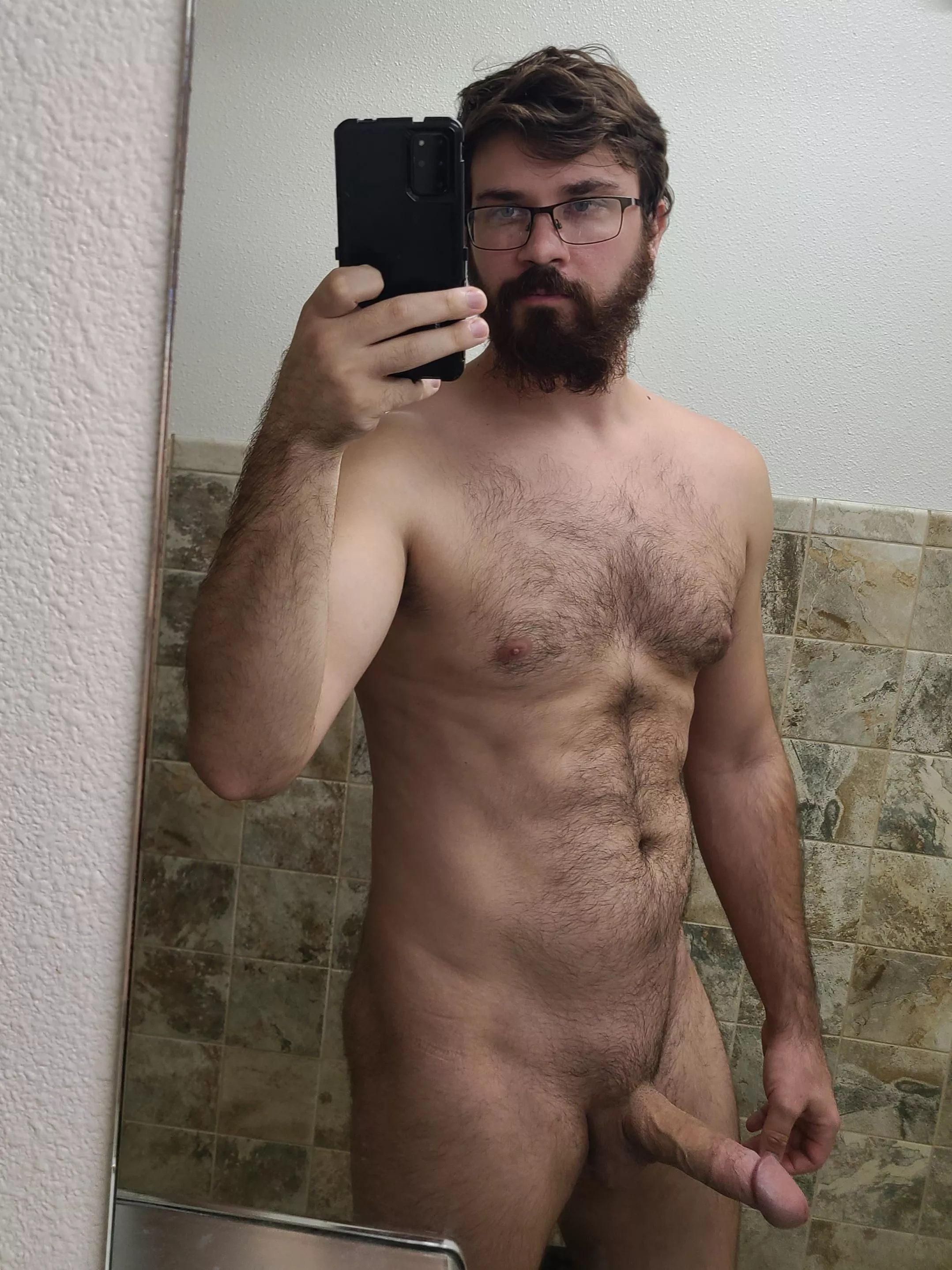 A bit of daddy's body and fat cock for you, as a treat.