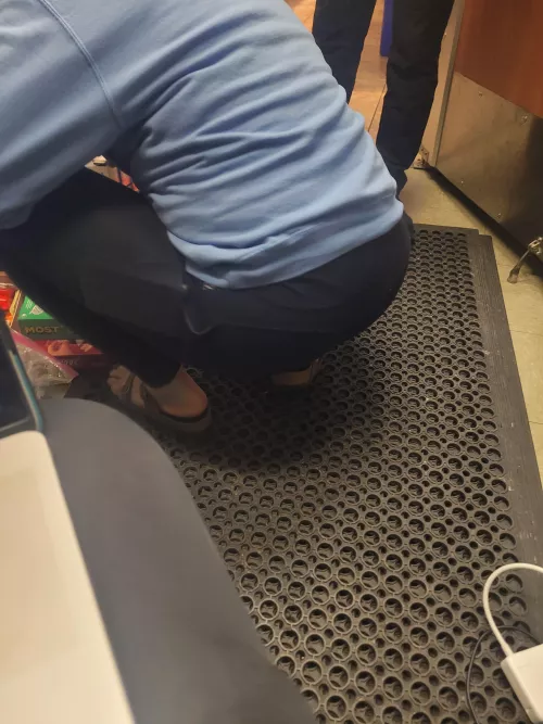A friend sent me this, that she took of me squatting down. I didn't realize why until.I saw my lines... comment what color/ style panties you think I'm wearing based off the lines.